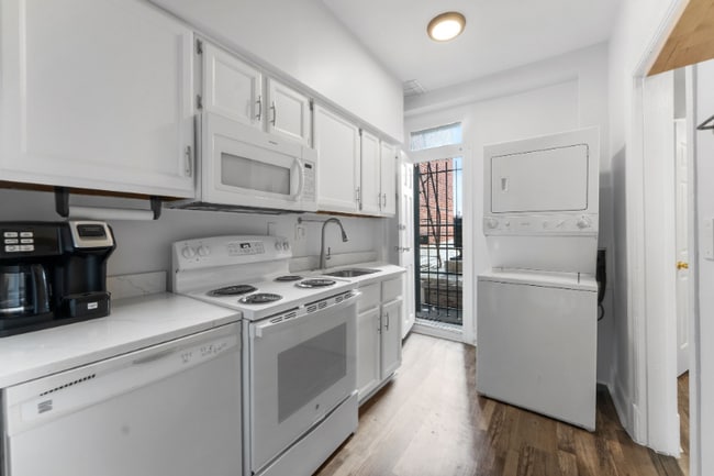 Photo - 1734 Connecticut Ave NW Unidad 3