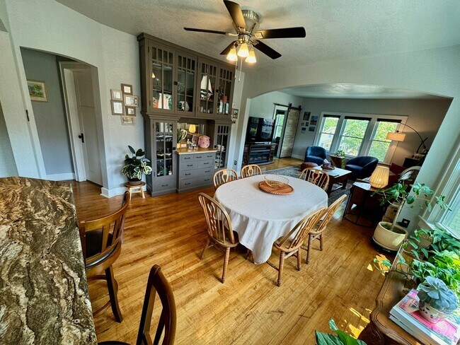 Photo - 538-540 S 6th Ave Unit 538