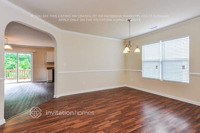 251 Chadford Pl