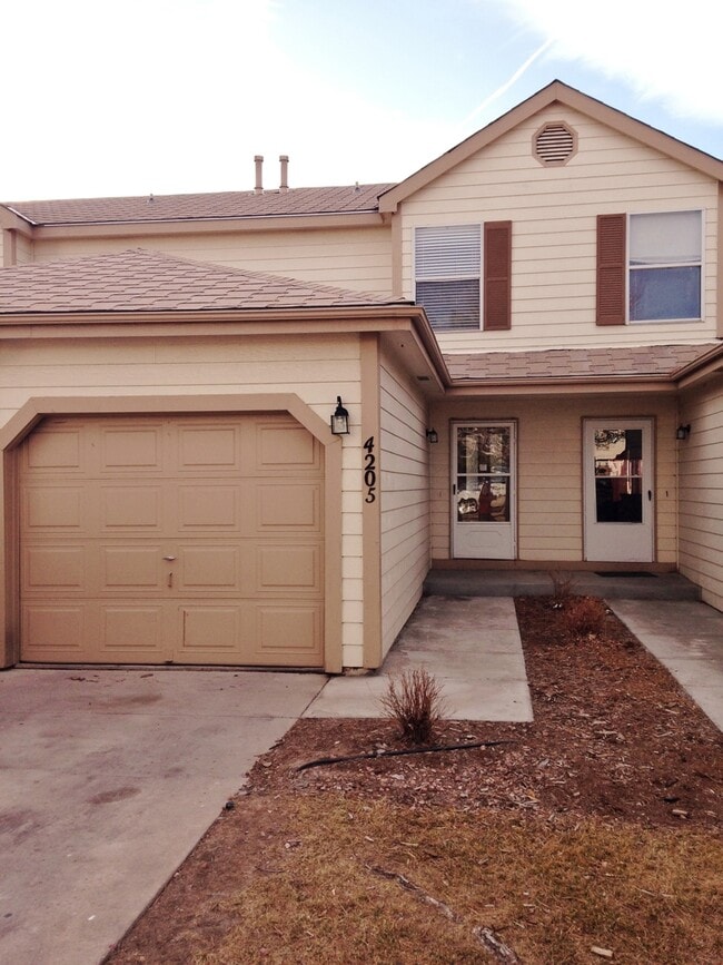 Building Photo - 4205 Hunting Meadows Cir