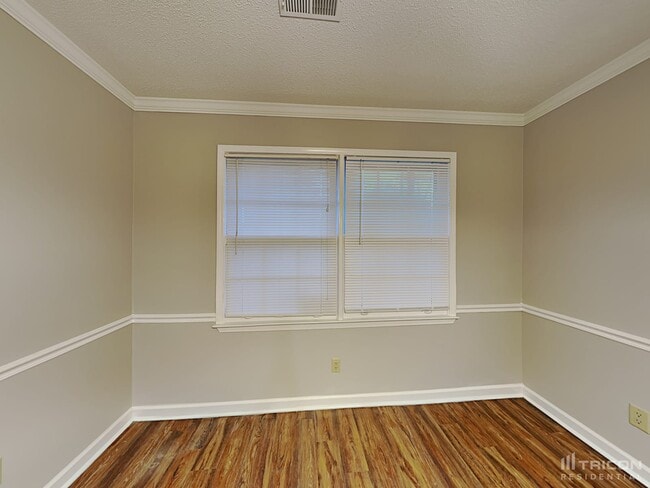 Photo - 120 Morning Creek Ct