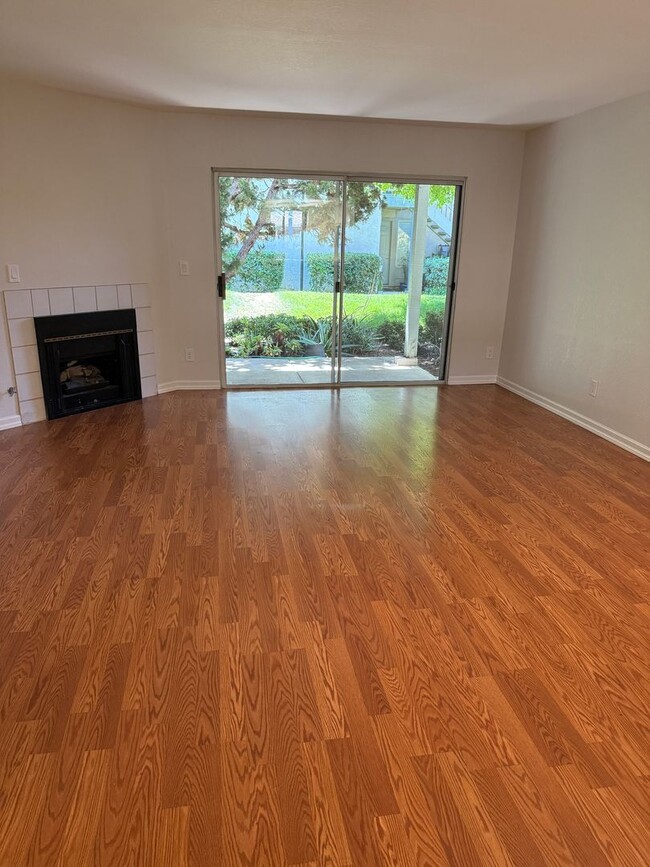 Photo - SPACIOUS 1 BEDROOM, 1.5 BATHROOM TOWNHOME IN SAN JOSE. MUST SEE!!!