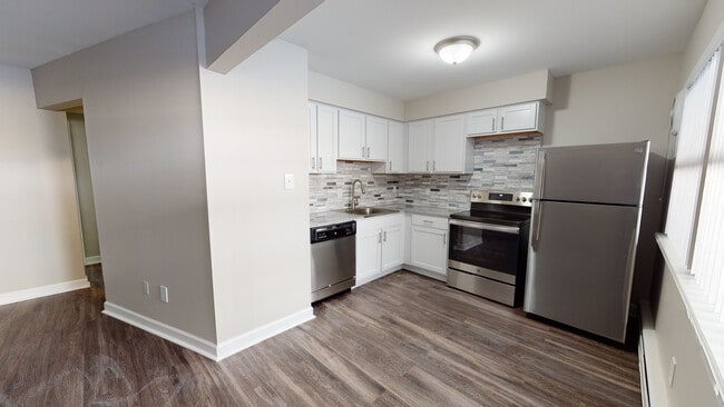 Photo - 727 E Kingsley St