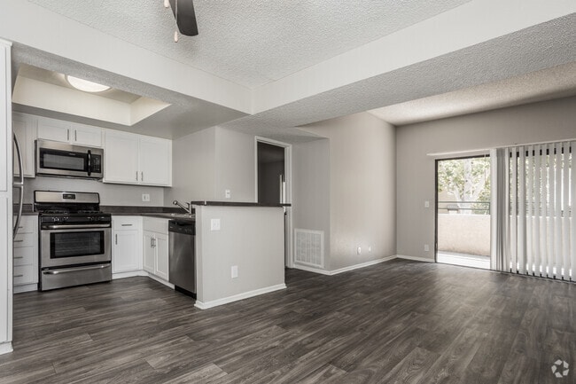 2HAB, 2BA - 884 ft² - The Highlands at Grand Terrace