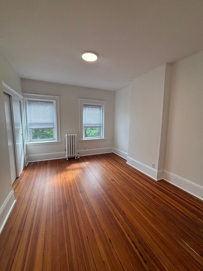 Building Photo - 553 Brookline Ave Unit 6