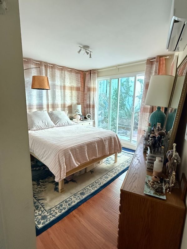 Photo - 2223 1/2 Oak Glen Place