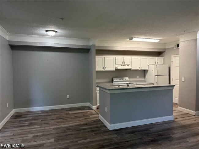 Photo - 11561 Villa Grand Unit 717