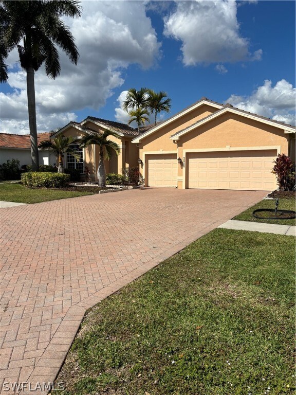 Photo - 2210 Grove Dr