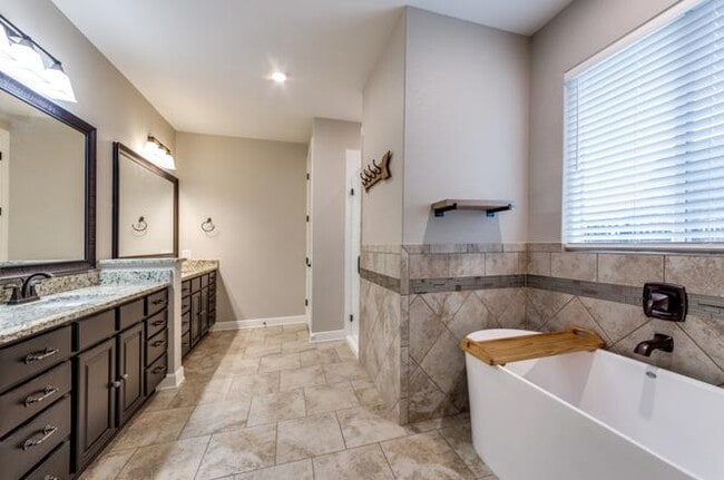 Photo - 229 Big Bend Path