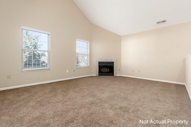 4981 Stratford Pine Ln