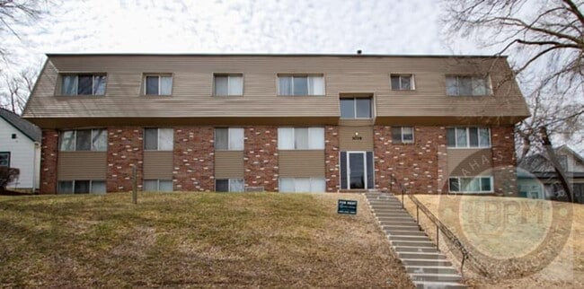 Photo - ALANSCO 1016 N 47 Ave