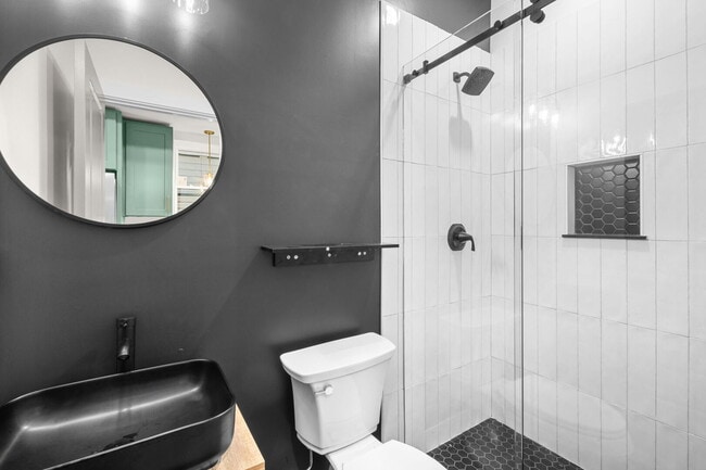 Photo - 5443 S Federal St