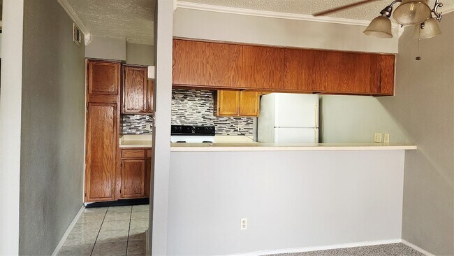 Photo - 7313 Gulf Fwy Unit 407