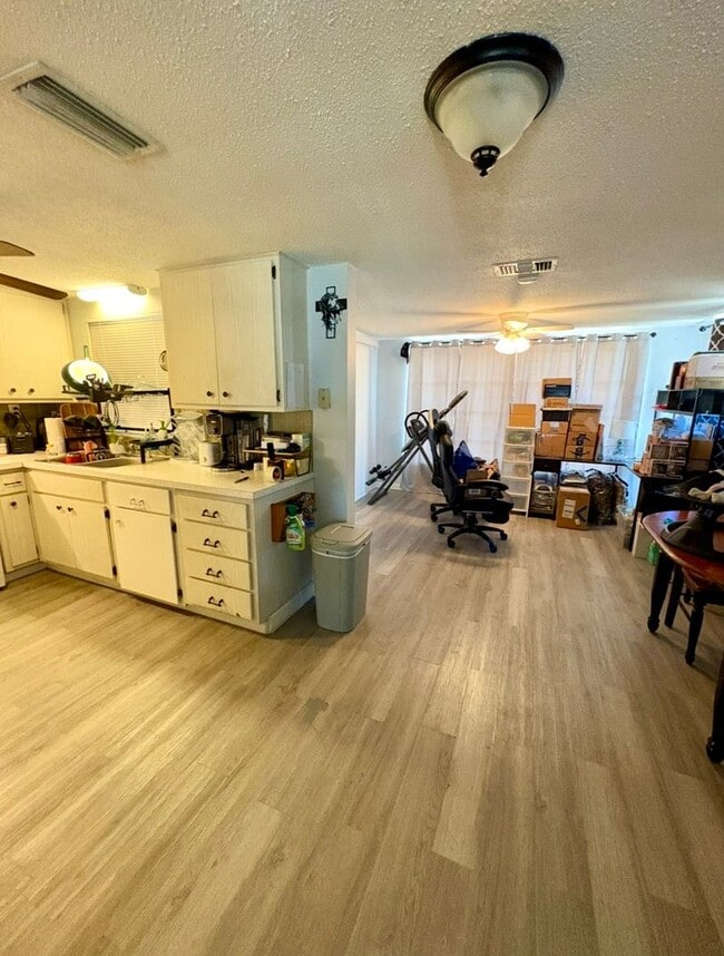 Photo - 7827 Monarda Dr