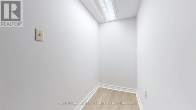Photo - 191 Milliken Meadows Dr
