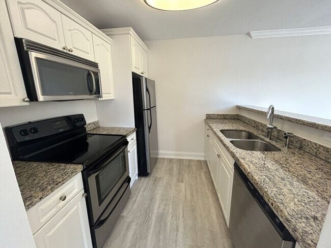 Photo - 455 Alt 19 Unit #240