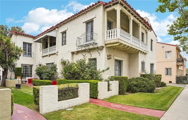 Building Photo - 4237 Garthwaite Ave Unit 4237