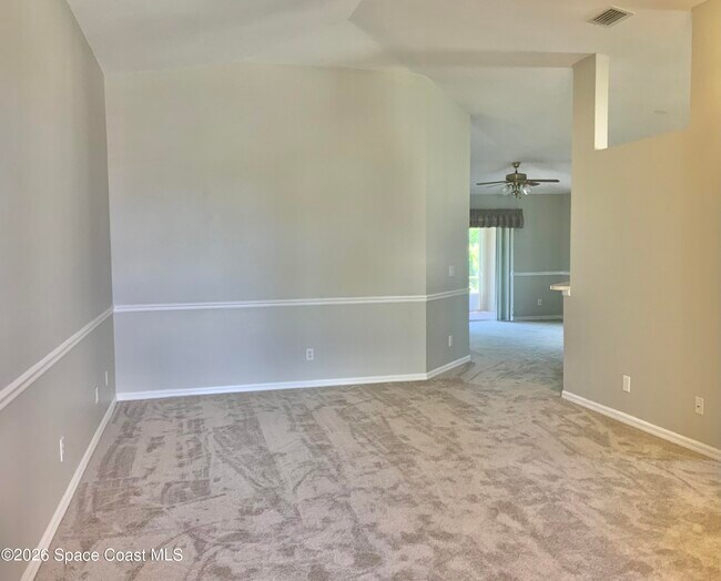 Photo - 2087 Deercroft Dr