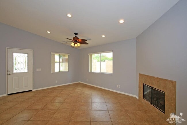 Photo - 43595 Reclinata Way