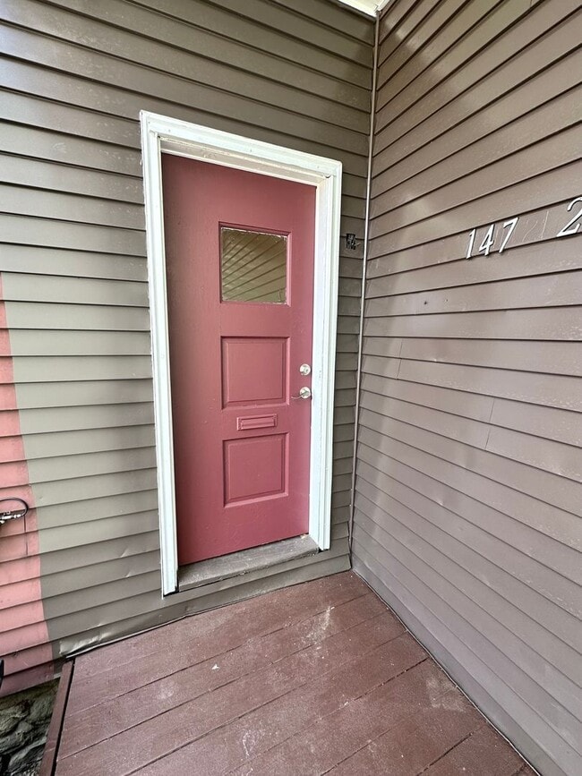 Photo - 147 Virginia Ave Unit 2