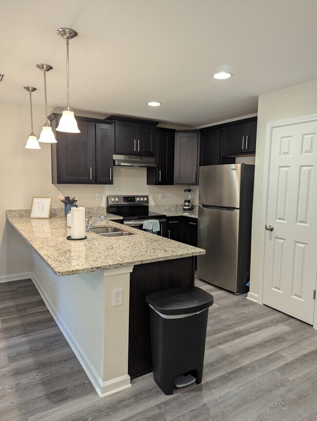 Photo - 1732 Cocoanut Rd