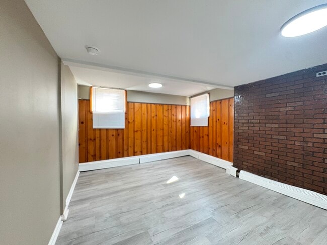Photo - 563 Avenue A Unit C