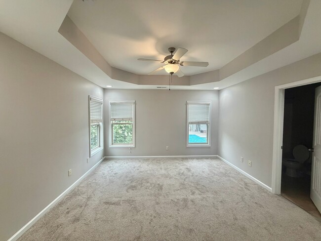 Photo - 545 Matheson Pl