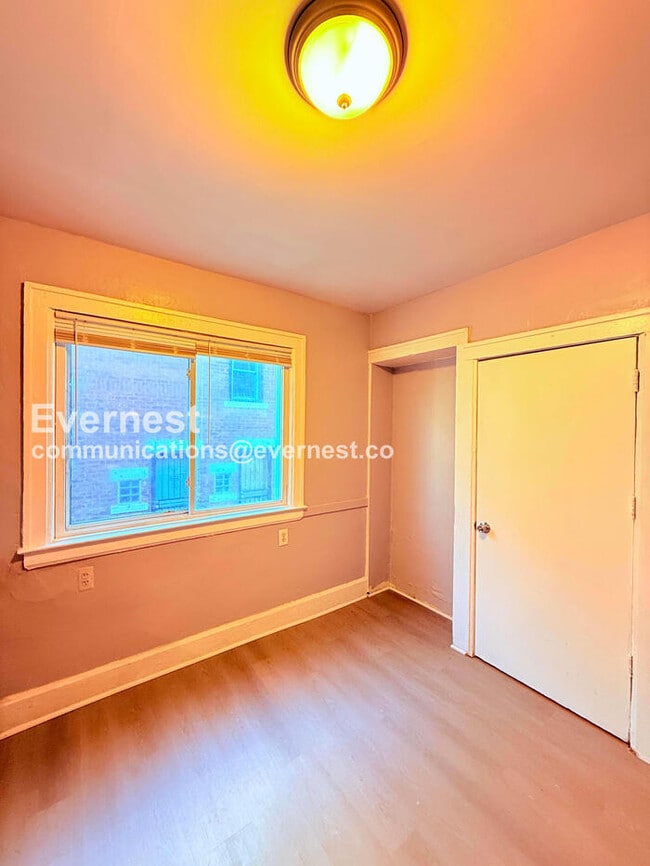 Photo - 2302 Hazelwood St Unidad 1