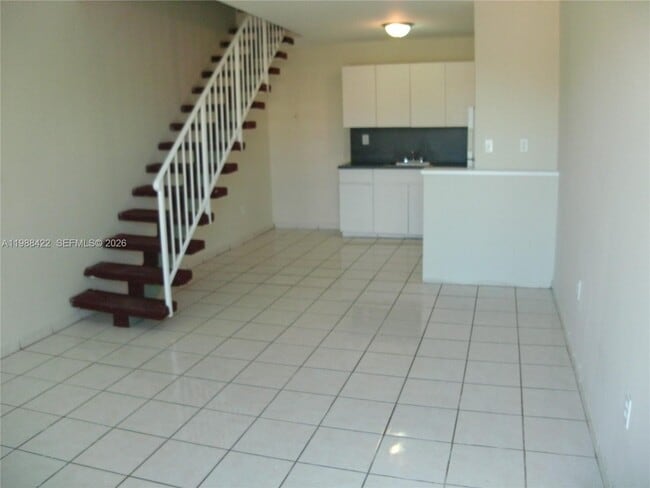 Building Photo - 3901 SW 109th Ave Unit 6