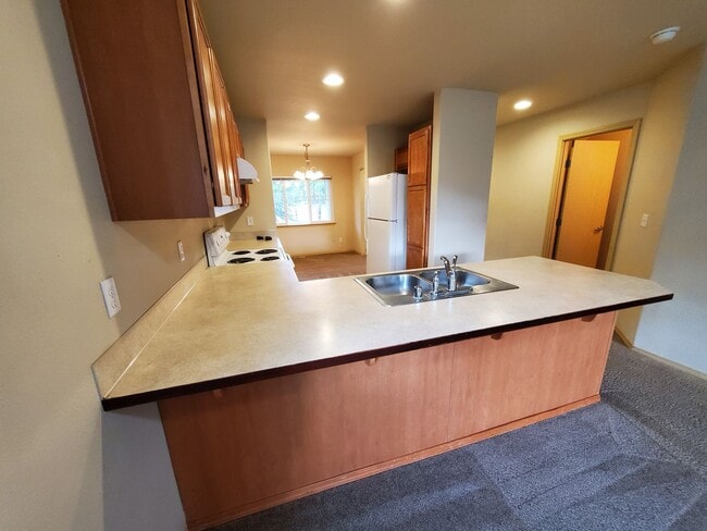 Photo - 15524 87th Ave E