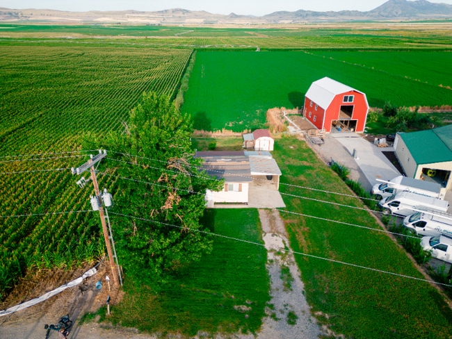 Photo - 5615 N 3100 W