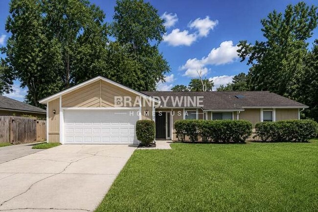 Photo - 8236 Weybridge Dr