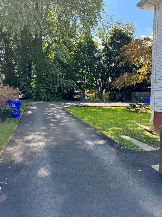 Photo - 10 Lincoln Ave Unidad 12 Lincoln