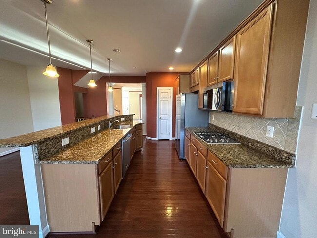 Photo - 9430 Dunraven St