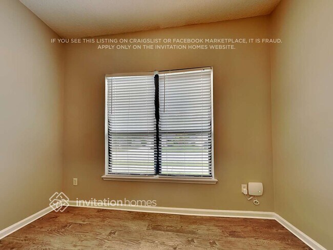 9564 Croxley Ct