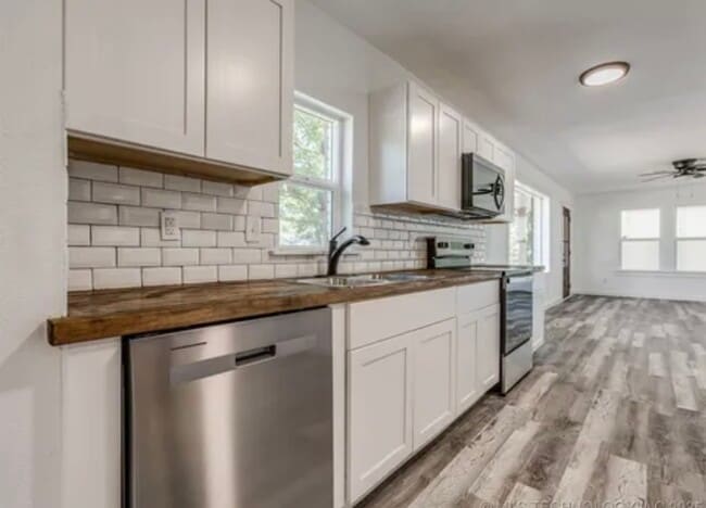 Photo - 6514 E Pine Pl