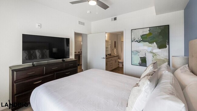 1760 S Crismon Rd Unit 3005