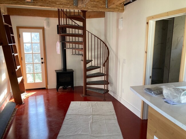 Photo - 219 Roberts St