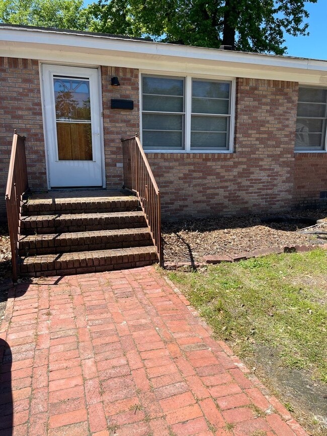 Photo - Charming Home in the Heart of the Congaree...