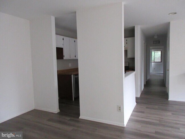 Photo - 2016 Raven's Row