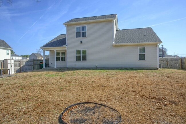 Photo - 328 Adobe Ln