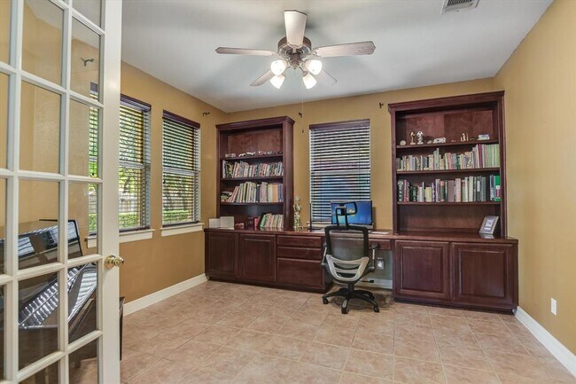 Photo - 2339 Berwick Dr