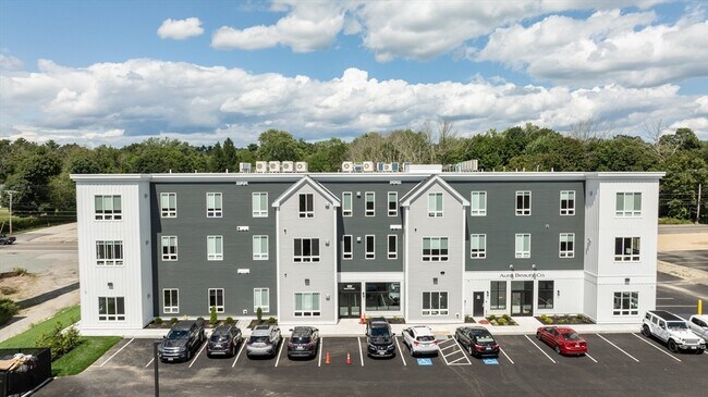 Photo - 999 Main St Unit 207