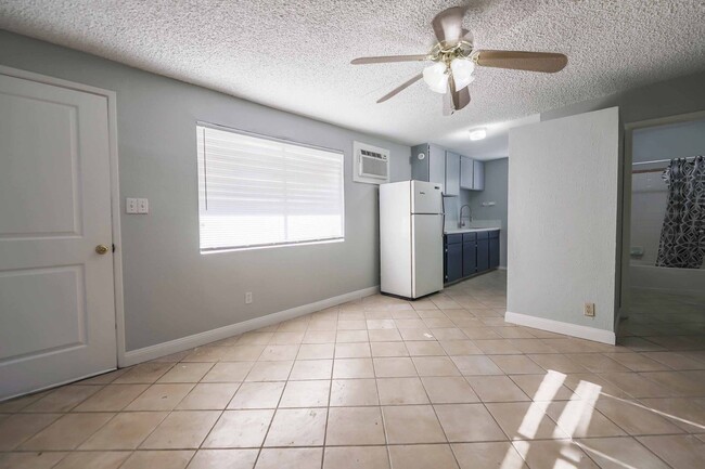 Photo - 307 Regina Way Unit 307 Regina Way #B