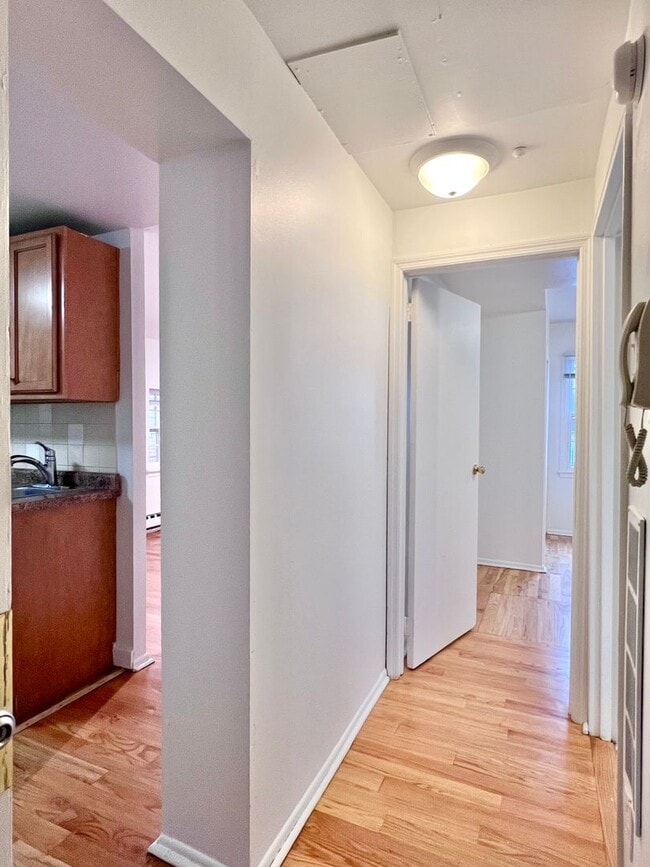 Photo - Spacious 1 BR w/ Private Entrance & Renova... Unit #B
