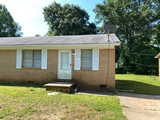 Photo - 132 Woodland Ave Unit A