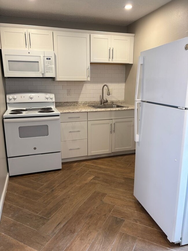 Photo - Inviting 1 bed/1bath in Benton Park West Unit B