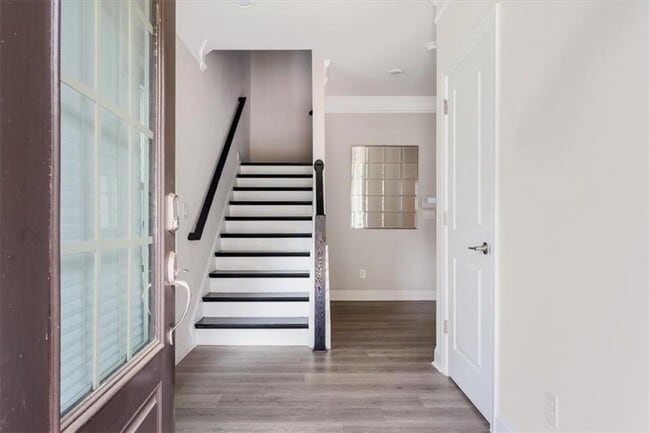 Photo - 2560 Clairebrooke Bnd