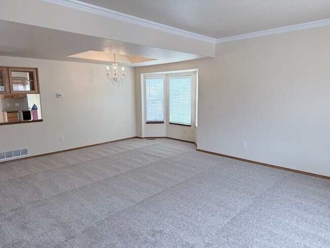 Photo - 7492 Amberly Dr