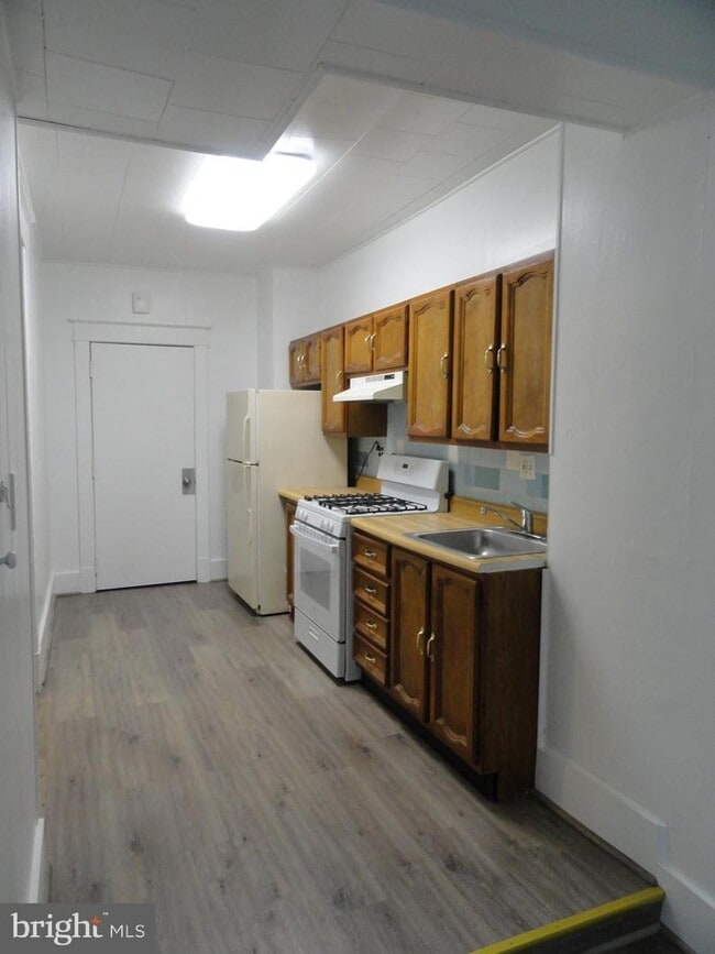 439 Quincy St NW Unit 1